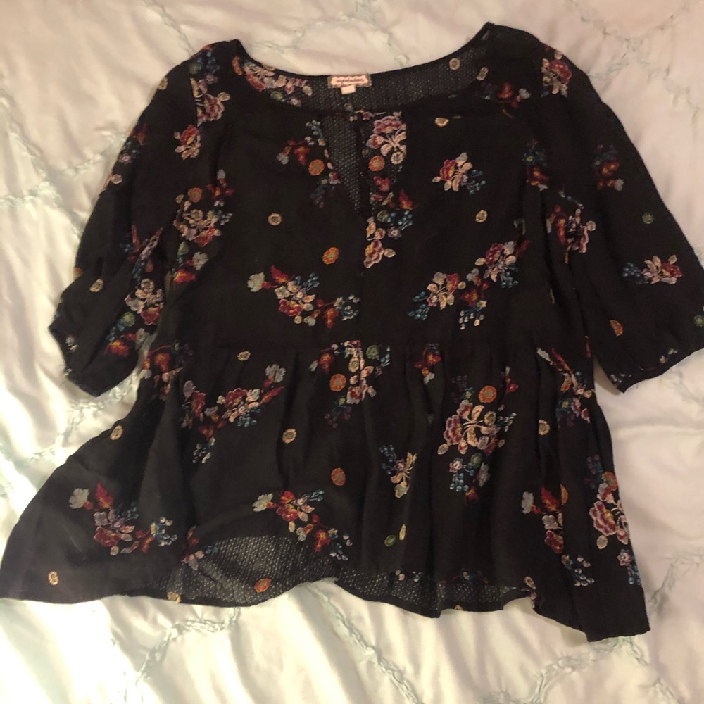 Soft black floral blouse!